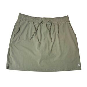 Cloudveil Women’s Green Pull-On Skort – Size XL
